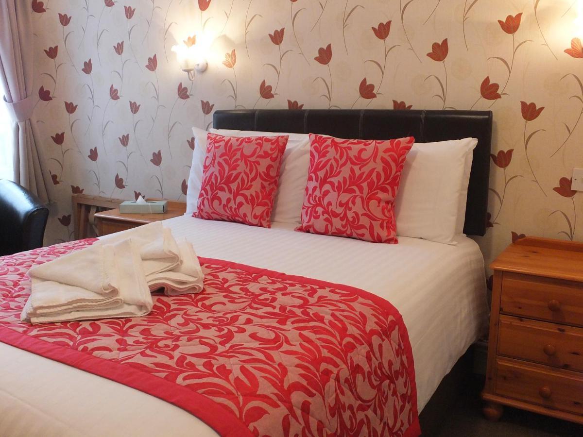 Holmlea Guest House Exclusively For Adults Windermere Bilik gambar