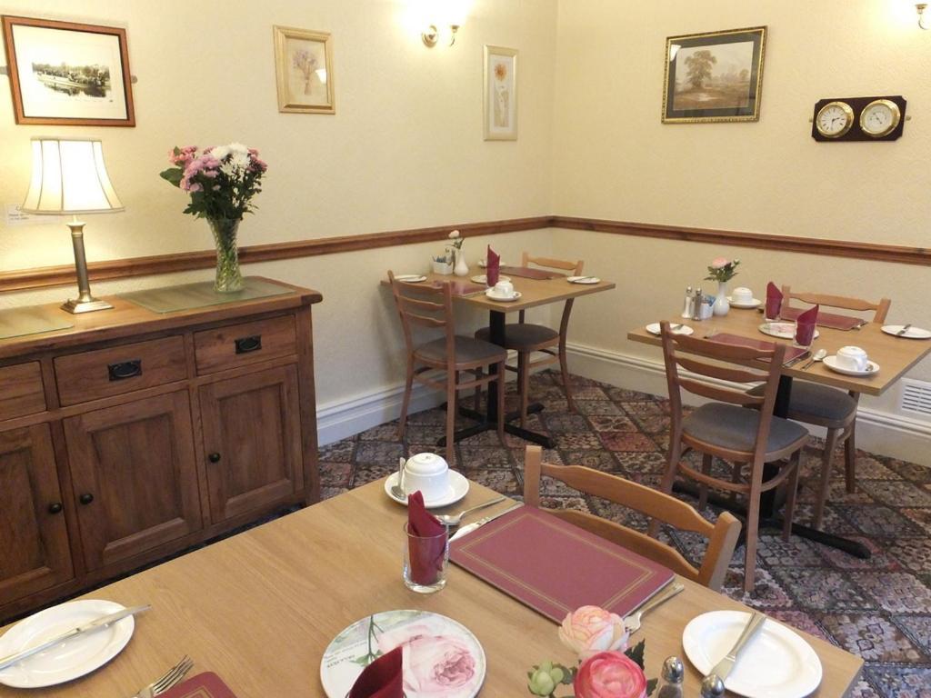 Holmlea Guest House Exclusively For Adults Windermere Luaran gambar